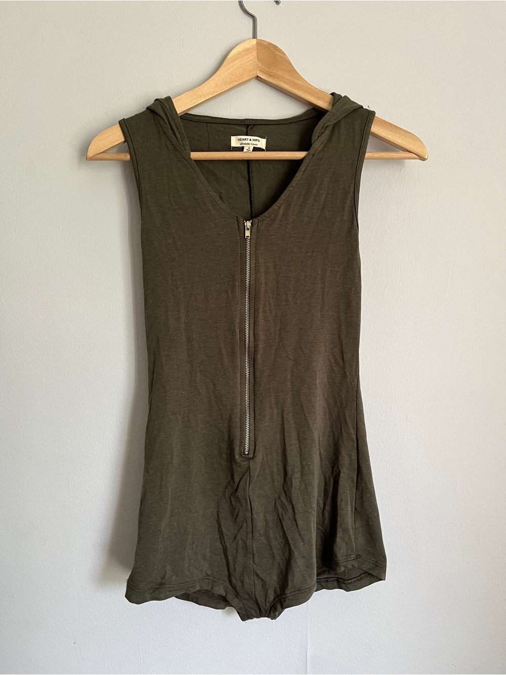 Heart Hips Olive Green Sleeveless Hooded Zip Romper